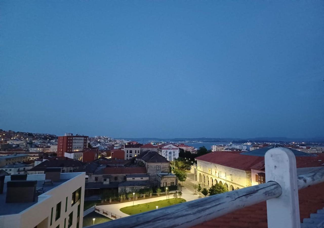 Habitaciones En El Atico De Tona Mirando A La Bahia De Santander Ngoại thất bức ảnh
