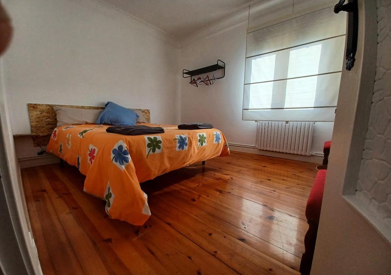 Habitaciones En El Atico De Tona Mirando A La Bahia De Santander Ngoại thất bức ảnh